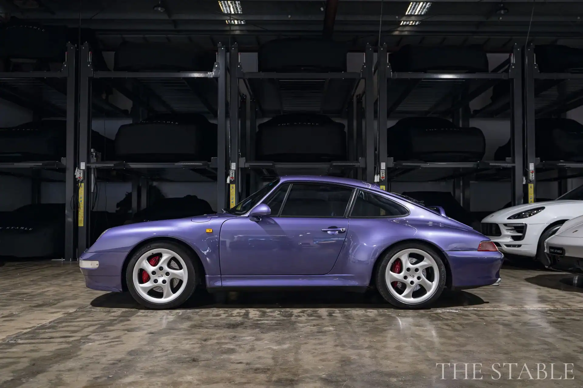THE STABLE Nº4 17 1997 Porsche 993 Carrera 4S
